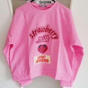 Kawaii strawberry milk🍓sweatshirt made in Turkey